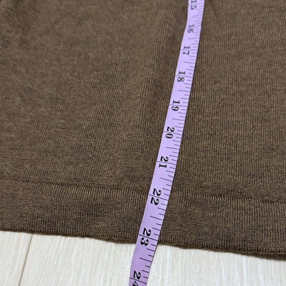 3/$10 Vintage U'db Merino Wool Brown Knit Turtleneck Sweater - Picture 5 of 7